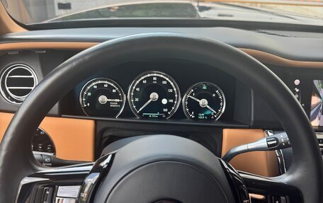 Rolls-Royce Cullinan, 2021 год, 29 990 000 рублей, 17 фотография