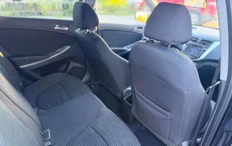 Hyundai Solaris II рестайлинг, 2016 год, 999 999 рублей, 6 фотография