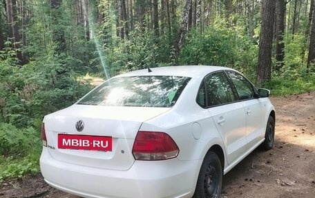 Volkswagen Polo VI (EU Market), 2011 год, 800 000 рублей, 4 фотография