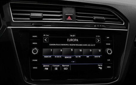 Volkswagen Tiguan II, 2018 год, 2 489 000 рублей, 12 фотография
