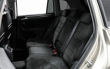 Volkswagen Tiguan II, 2018 год, 2 489 000 рублей, 9 фотография