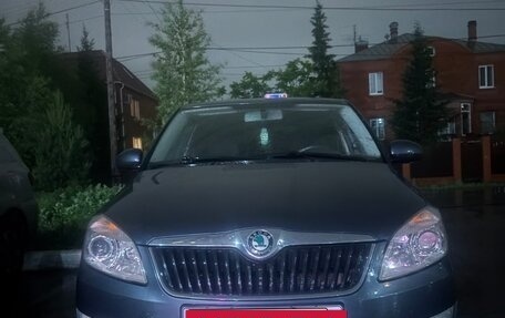 Skoda Fabia II, 2011 год, 650 000 рублей, 2 фотография