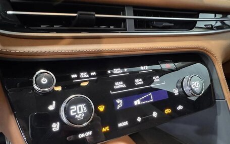 Infiniti QX60, 2025 год, 6 300 000 рублей, 13 фотография