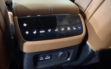 Infiniti QX60, 2025 год, 6 300 000 рублей, 28 фотография