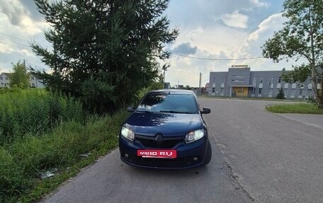 Renault Logan II, 2015 год, 510 000 рублей, 2 фотография