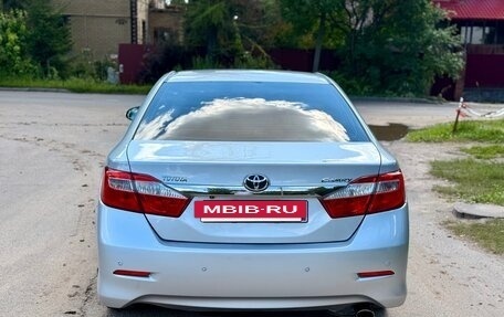 Toyota Camry, 2012 год, 1 600 000 рублей, 6 фотография