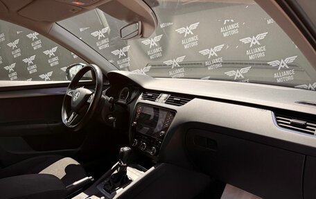 Skoda Octavia, 2019 год, 1 795 000 рублей, 24 фотография