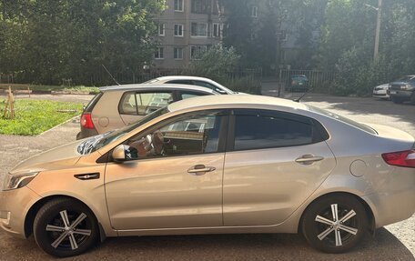 KIA Rio III рестайлинг, 2012 год, 685 000 рублей, 2 фотография