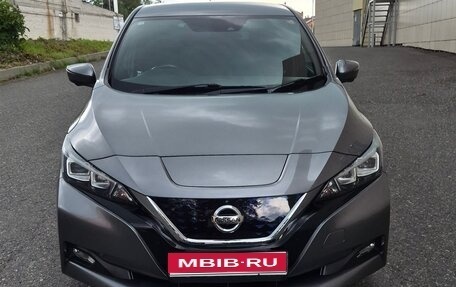 Nissan Leaf II, 2018 год, 1 550 000 рублей, 1 фотография