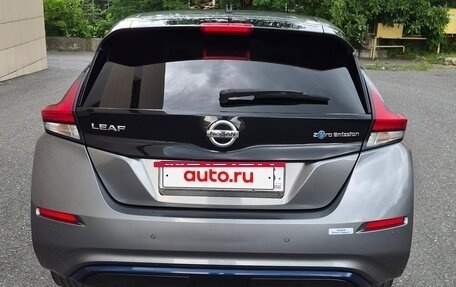 Nissan Leaf II, 2018 год, 1 550 000 рублей, 5 фотография