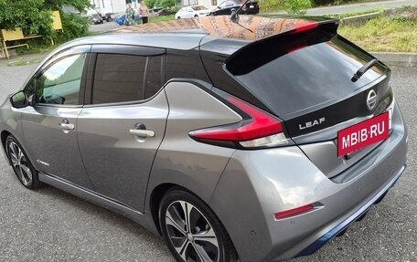 Nissan Leaf II, 2018 год, 1 550 000 рублей, 6 фотография