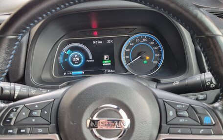 Nissan Leaf II, 2018 год, 1 550 000 рублей, 15 фотография