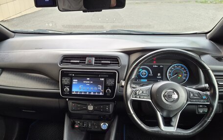 Nissan Leaf II, 2018 год, 1 550 000 рублей, 14 фотография