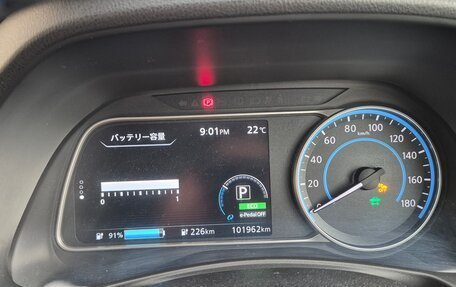 Nissan Leaf II, 2018 год, 1 550 000 рублей, 18 фотография