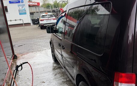 Volkswagen Caddy III рестайлинг, 2011 год, 750 000 рублей, 3 фотография