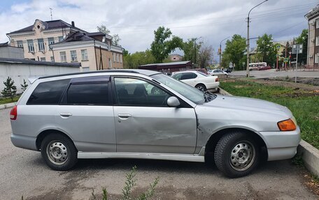 Nissan Wingroad III, 2000 год, 180 000 рублей, 3 фотография