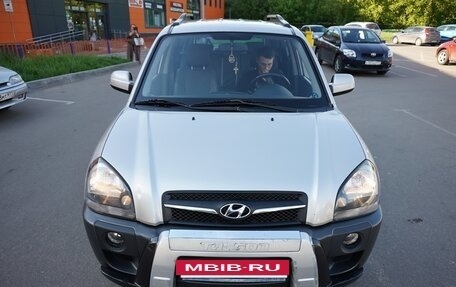 Hyundai Tucson III, 2008 год, 790 000 рублей, 2 фотография