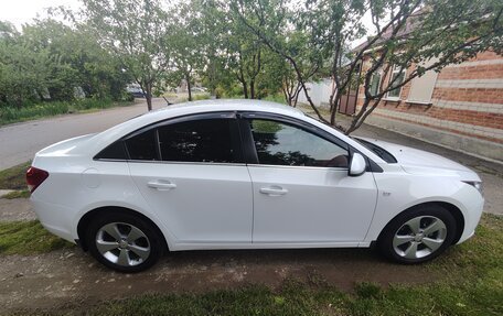 Chevrolet Cruze II, 2012 год, 770 000 рублей, 3 фотография