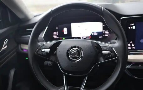 Skoda Octavia IV, 2022 год, 1 900 000 рублей, 6 фотография