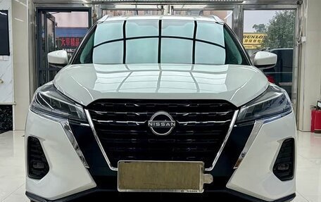 Nissan Kicks I, 2023 год, 1 295 000 рублей, 2 фотография