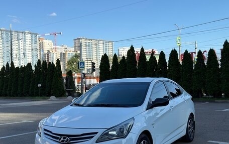 Hyundai Solaris II рестайлинг, 2015 год, 1 249 000 рублей, 3 фотография