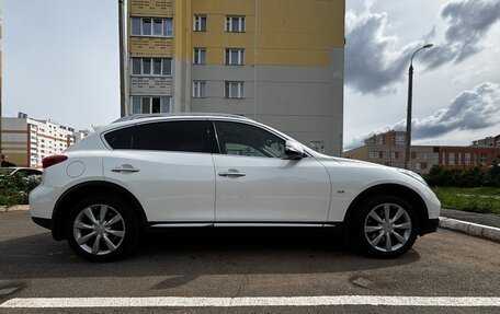 Infiniti QX50 I рестайлинг, 2017 год, 2 500 000 рублей, 8 фотография