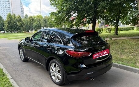 Infiniti FX II, 2009 год, 820 000 рублей, 7 фотография
