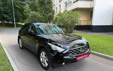Infiniti FX II, 2009 год, 820 000 рублей, 3 фотография
