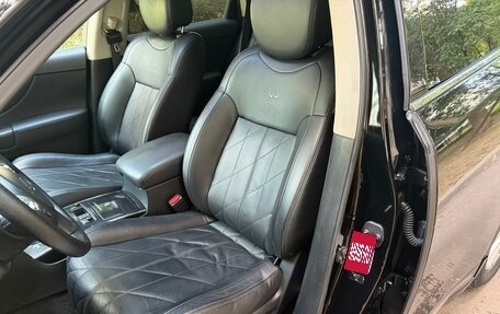 Infiniti FX II, 2009 год, 820 000 рублей, 19 фотография