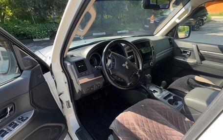 Mitsubishi Pajero IV, 2021 год, 3 800 000 рублей, 8 фотография