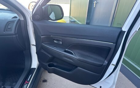 Mitsubishi ASX I рестайлинг, 2013 год, 1 200 000 рублей, 17 фотография