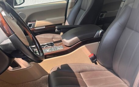 Land Rover Range Rover IV рестайлинг, 2015 год, 3 599 000 рублей, 10 фотография