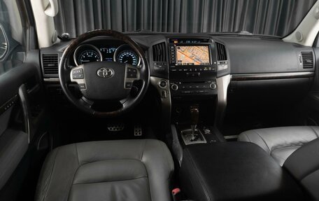 Toyota Land Cruiser 200, 2008 год, 2 649 000 рублей, 6 фотография