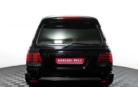 Toyota Land Cruiser 100 рестайлинг 2, 2002 год, 1 800 000 рублей, 7 фотография