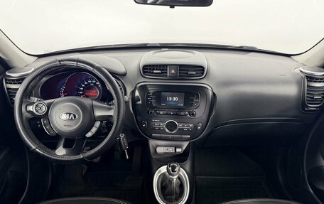 KIA Soul II рестайлинг, 2015 год, 1 190 000 рублей, 16 фотография