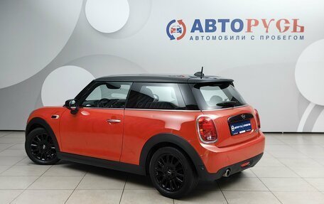 MINI Hatch, 2019 год, 1 698 000 рублей, 2 фотография