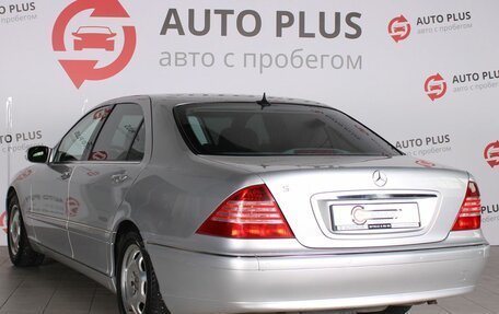 Mercedes-Benz S-Класс, 2002 год, 975 000 рублей, 3 фотография