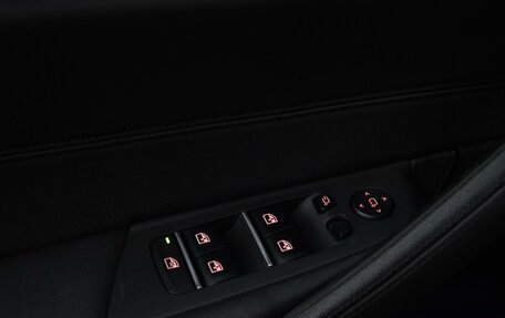 BMW 5 серия, 2020 год, 3 399 077 рублей, 16 фотография