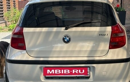BMW 1 серия, 2008 год, 630 000 рублей, 4 фотография