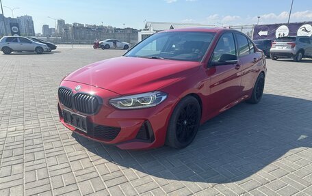 BMW 1 серия, 2022 год, 1 850 000 рублей, 4 фотография