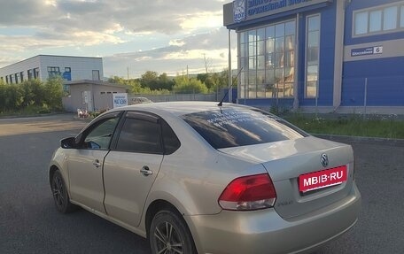 Volkswagen Polo VI (EU Market), 2011 год, 500 000 рублей, 5 фотография