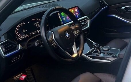 BMW 3 серия, 2019 год, 3 790 000 рублей, 11 фотография