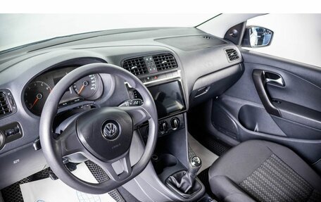 Volkswagen Polo VI (EU Market), 2015 год, 599 000 рублей, 7 фотография
