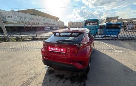 Toyota C-HR I рестайлинг, 2020 год, 2 900 000 рублей, 17 фотография