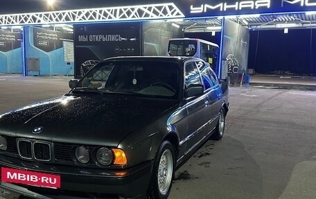 BMW 5 серия, 1991 год, 470 000 рублей, 3 фотография