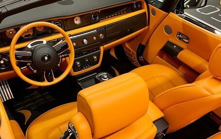Rolls-Royce Phantom VII рестайлинг, 2014 год, 65 000 000 рублей, 7 фотография