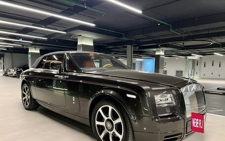 Rolls-Royce Phantom VII рестайлинг, 2014 год, 65 000 000 рублей, 5 фотография