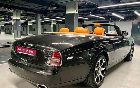 Rolls-Royce Phantom VII рестайлинг, 2014 год, 65 000 000 рублей, 21 фотография