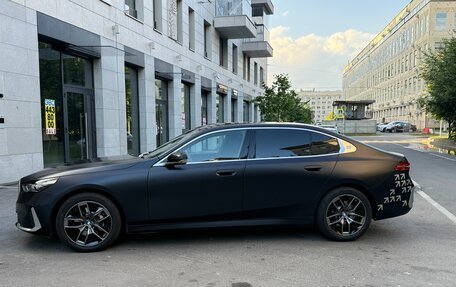 BMW 5 серия, 2025 год, 7 800 000 рублей, 10 фотография