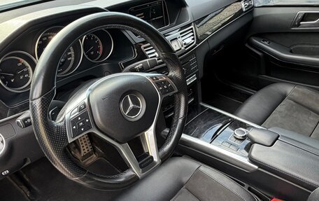 Mercedes-Benz E-Класс, 2015 год, 2 250 000 рублей, 6 фотография
